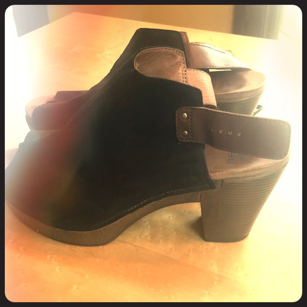Dansko sandal
